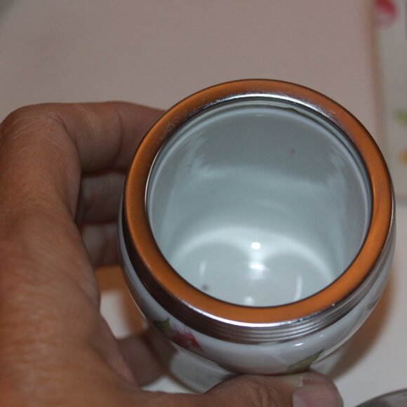 Egg Coddler & Tray Plate Flowers Strawberry Festival Vintage Original Box - Picture 2 of 3